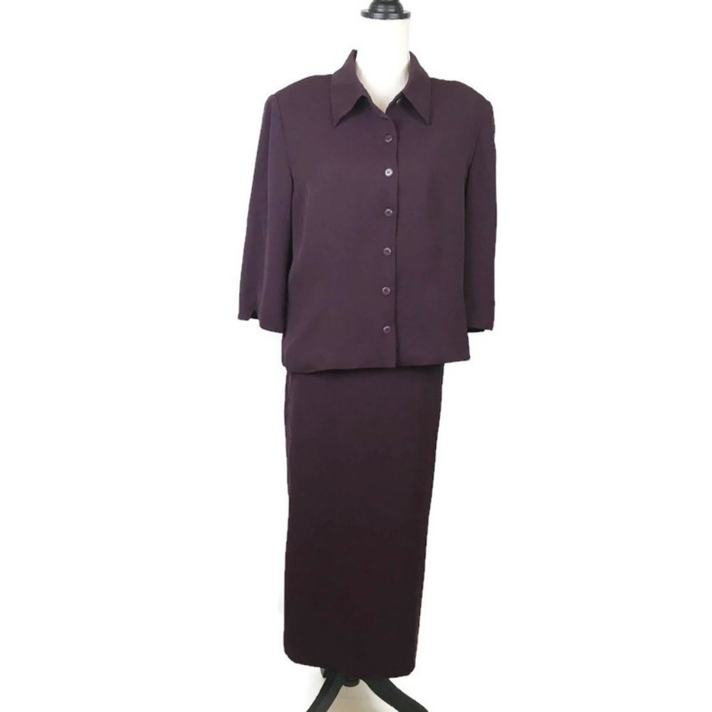 Skirt & Jacket Suit